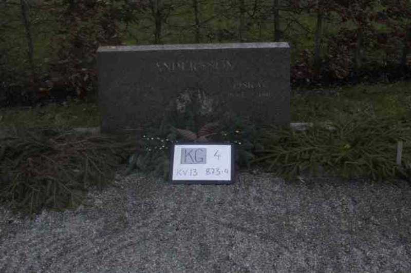 Hautatunnus: 4 13   873-874