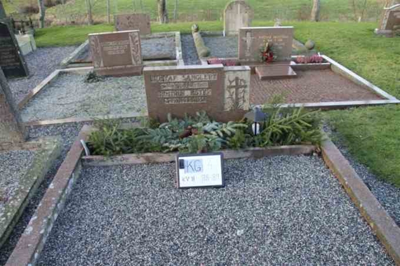 Hautatunnus: 4 11    88-89