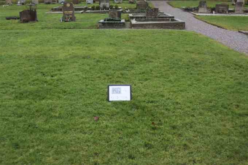 Hautatunnus: 4 13   126