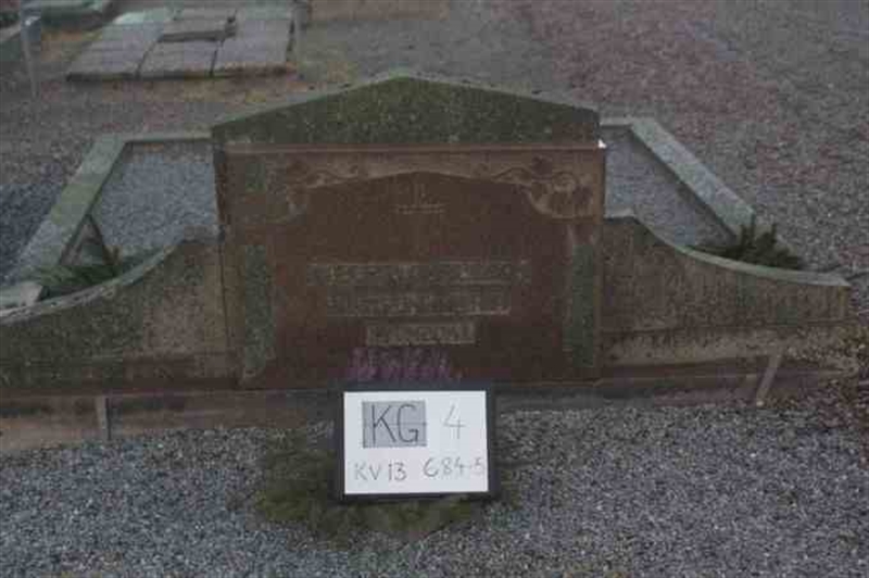 Gravnummer: 4 13   684-685