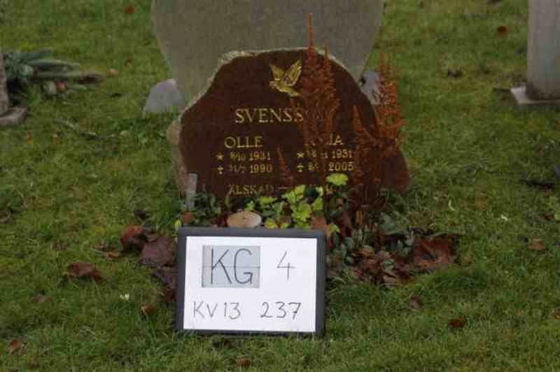 Hautatunnus: 4 13   237