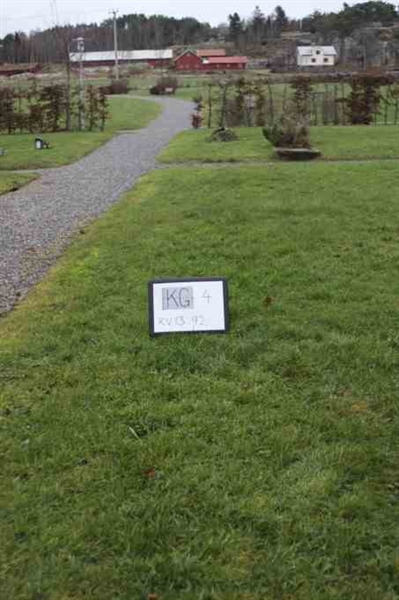 Gravnummer: 4 13    92