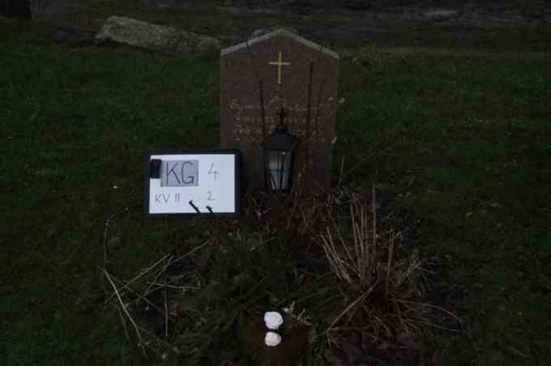 Hautatunnus: 4 11     2