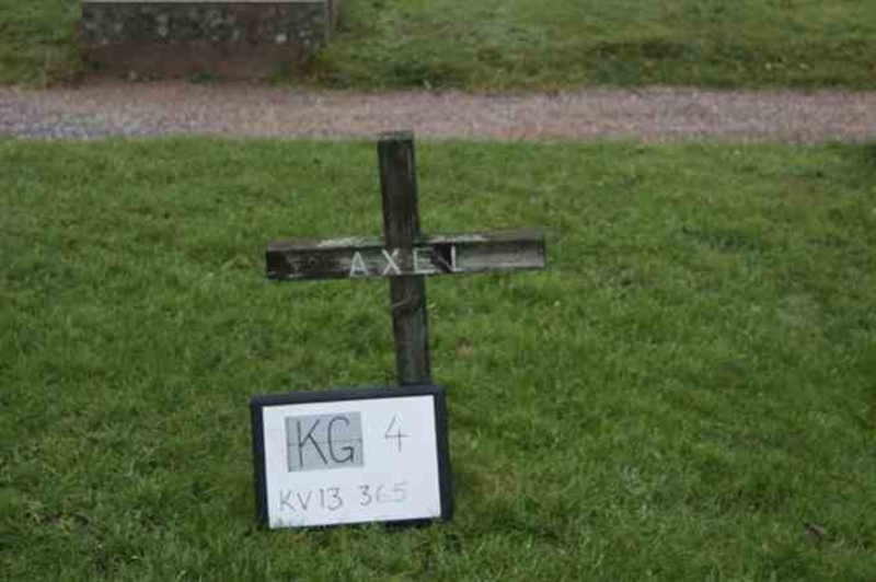 Hautatunnus: 4 13   365