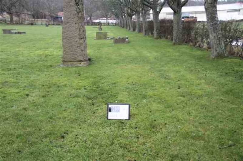 Hautatunnus: 4 12    11