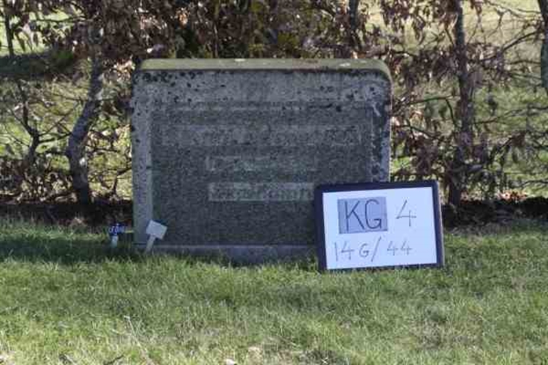 Hautatunnus: 4 14-G    44