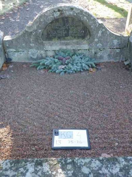 Hautatunnus: 4 13    75-76