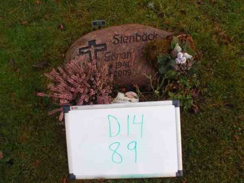 Hautatunnus: 3 14    89