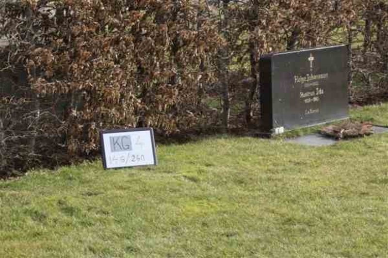 Hautatunnus: 4 14-G   260