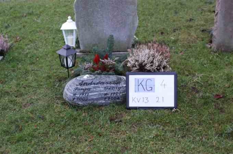 Hautatunnus: 4 13    21