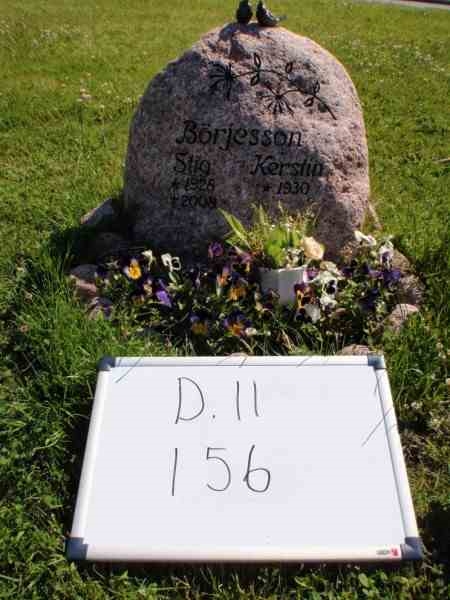 Gravnummer: 3 11   156