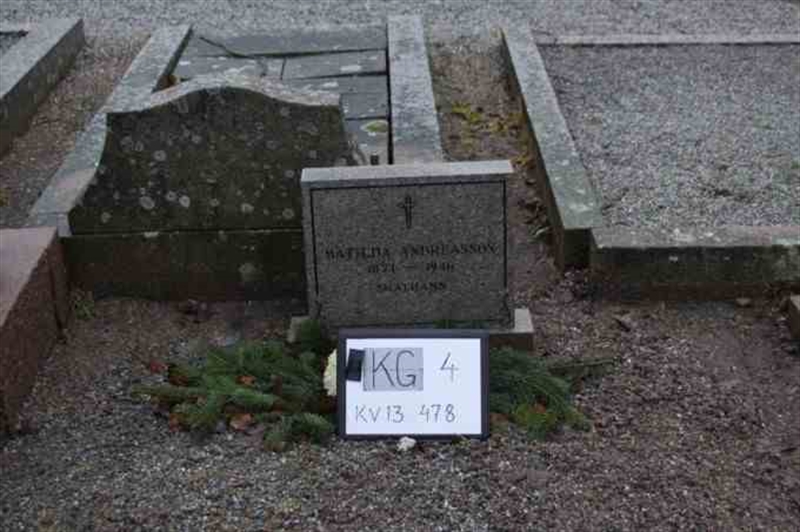 Hautatunnus: 4 13   478