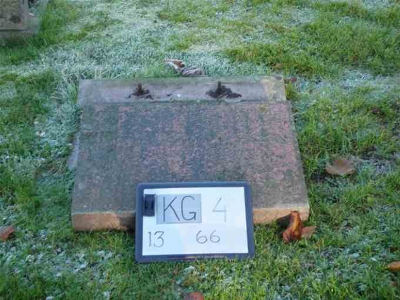 Gravnummer: 4 13    66
