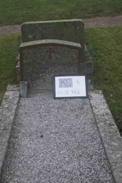Hautatunnus: 4 13   762