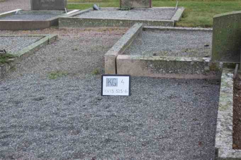 Hautatunnus: 4 13   525-526