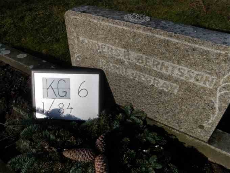 Gravnummer: 6 01    84-2