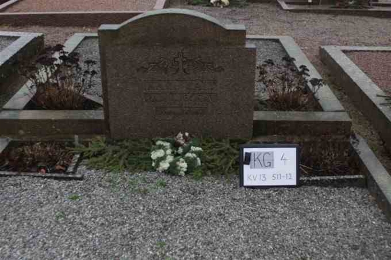 Gravnummer: 4 13   511-512