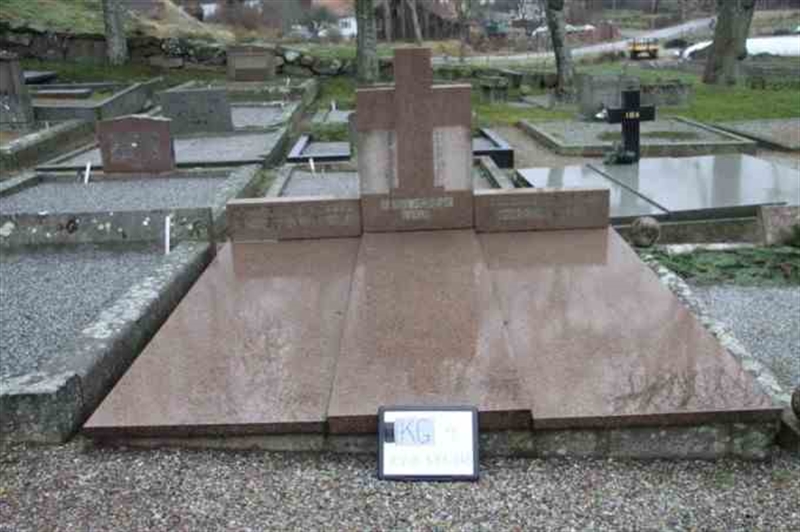 Hautatunnus: 4 11   339-340