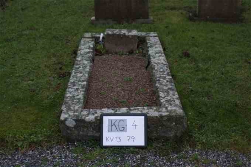 Hautatunnus: 4 13    79