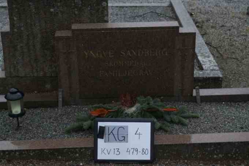 Hautatunnus: 4 13   479-480