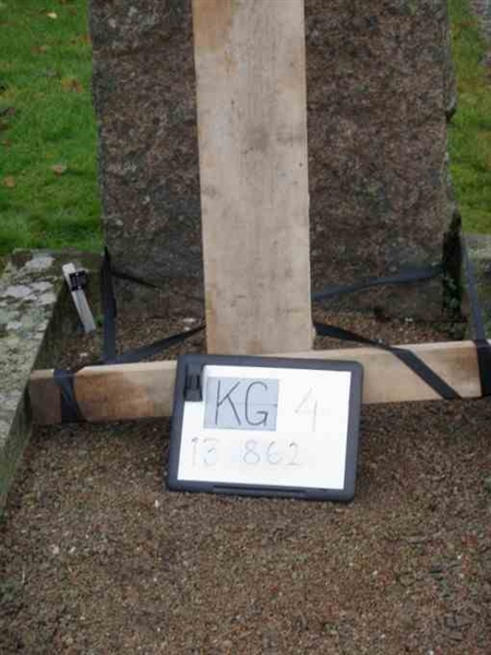 Gravnummer: 4 13   862