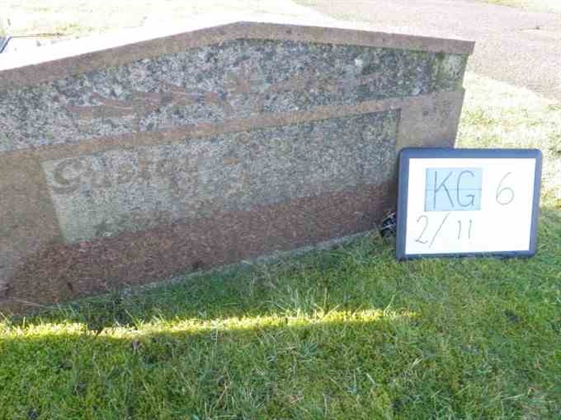 Grave number: 6 02    11-1