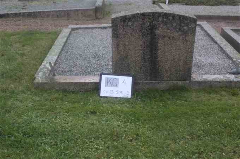 Hautatunnus: 4 13   591-592