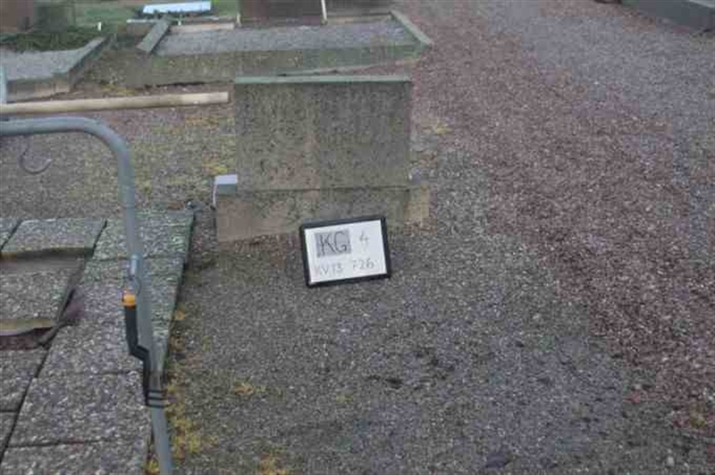 Gravnummer: 4 13   726