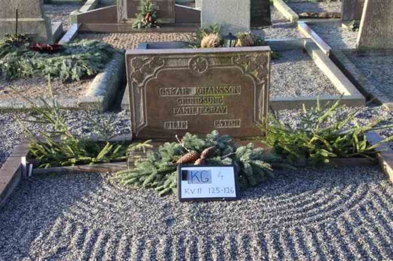 Hautatunnus: 4 11   125-126