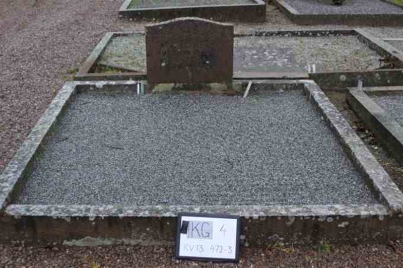 Hautatunnus: 4 13   472-473