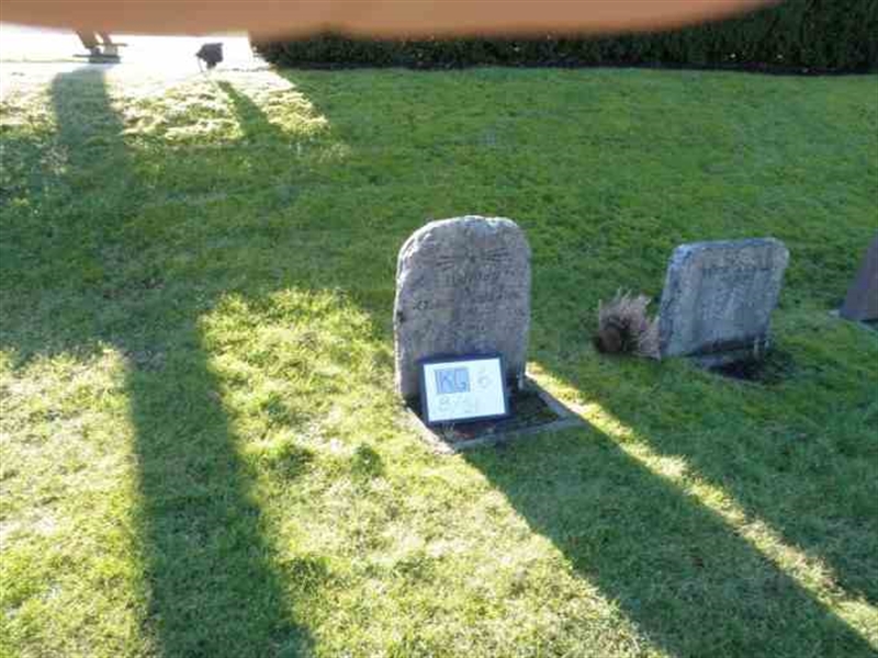 Gravnummer: 6 08    21