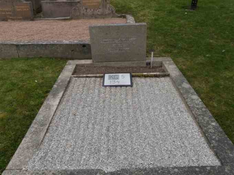 Hautatunnus: 5   134-2