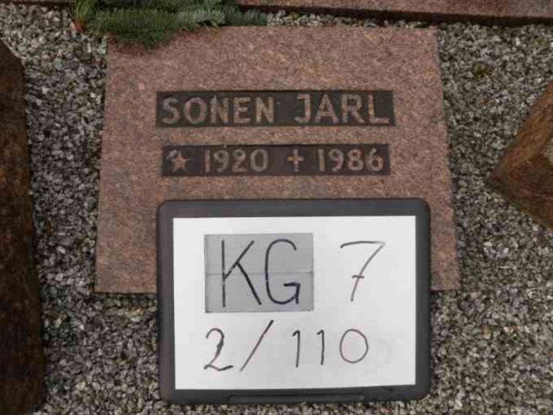 Hautatunnus: 7 02   110-2