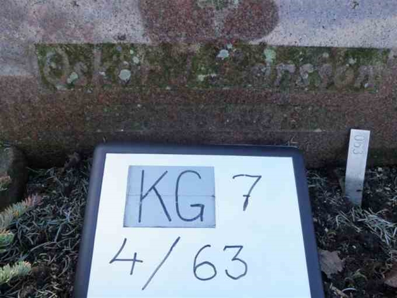 Hautatunnus: 7 04    63-1