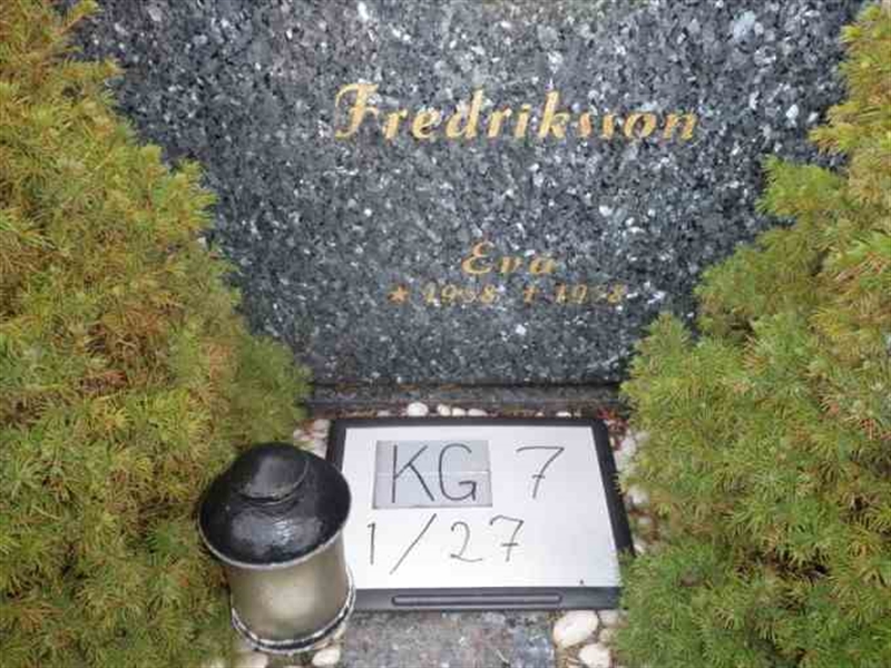 Hautatunnus: 7 01    27-2