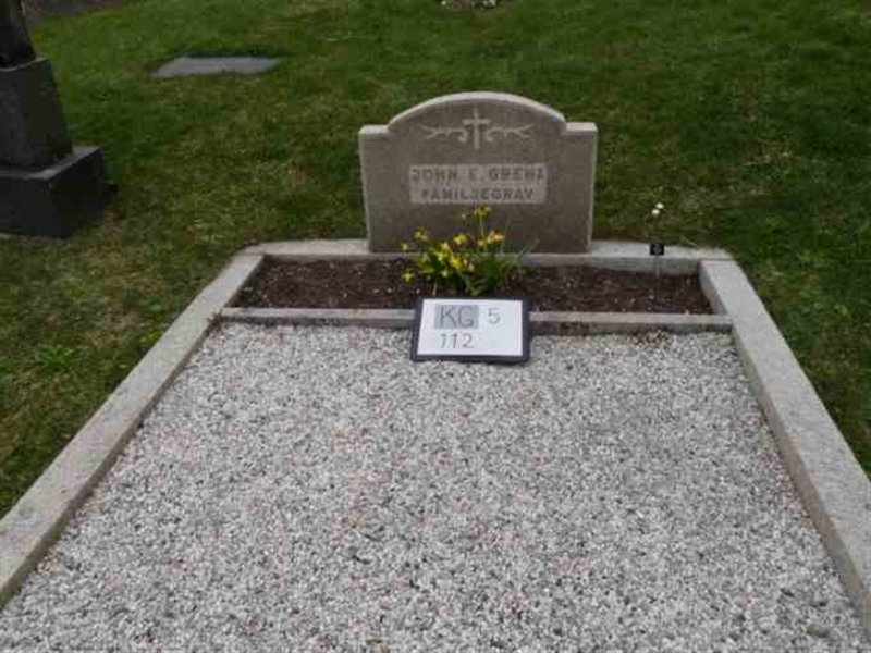 Gravnummer: 5   112-2