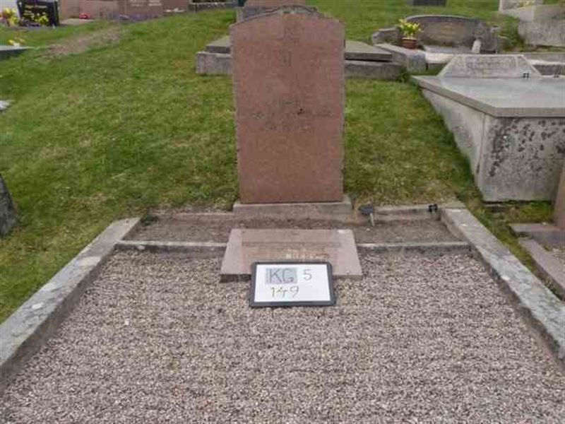 Gravnummer: 5   149-2