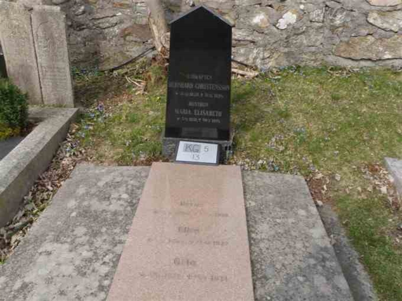 Gravnummer: 5    13-2