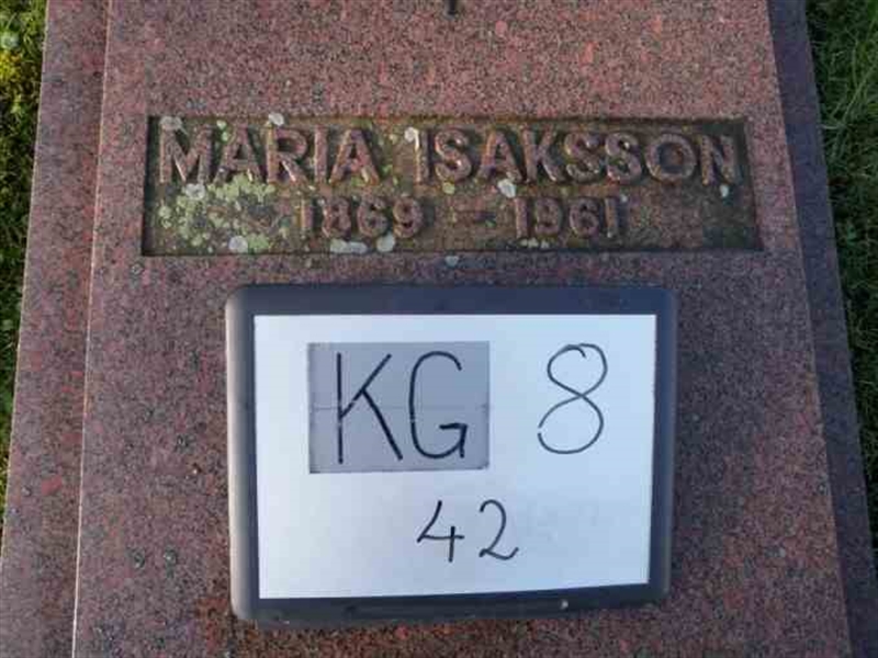Grave number: 8    42-1