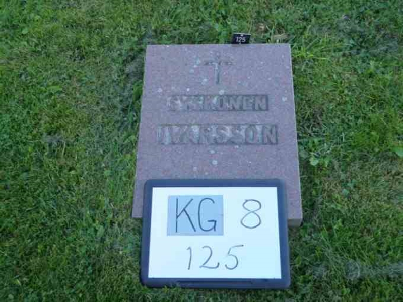 Grave number: 8   125