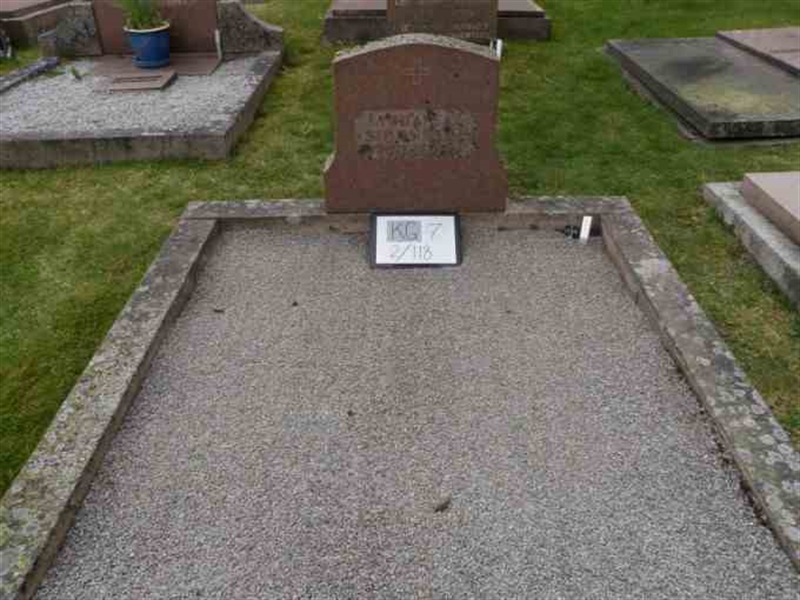 Hautatunnus: 7 02   118-2