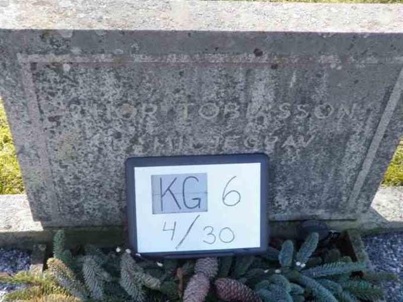 Gravnummer: 6 04    30-2