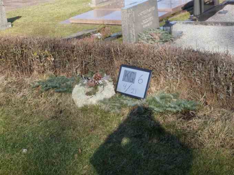 Hautatunnus: 6 04    21-3