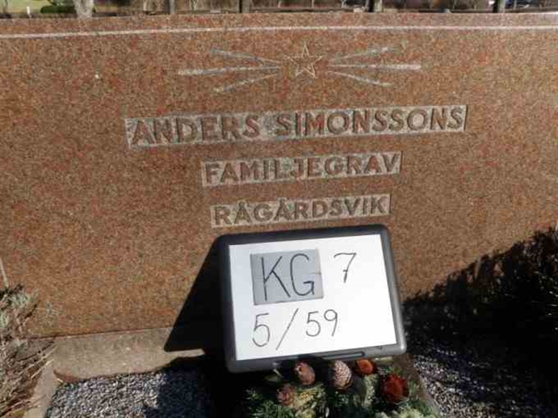 Hautatunnus: 7 05    59-2