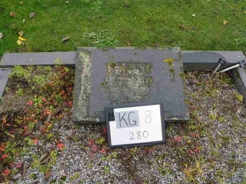 Gravnummer: 8    20-2