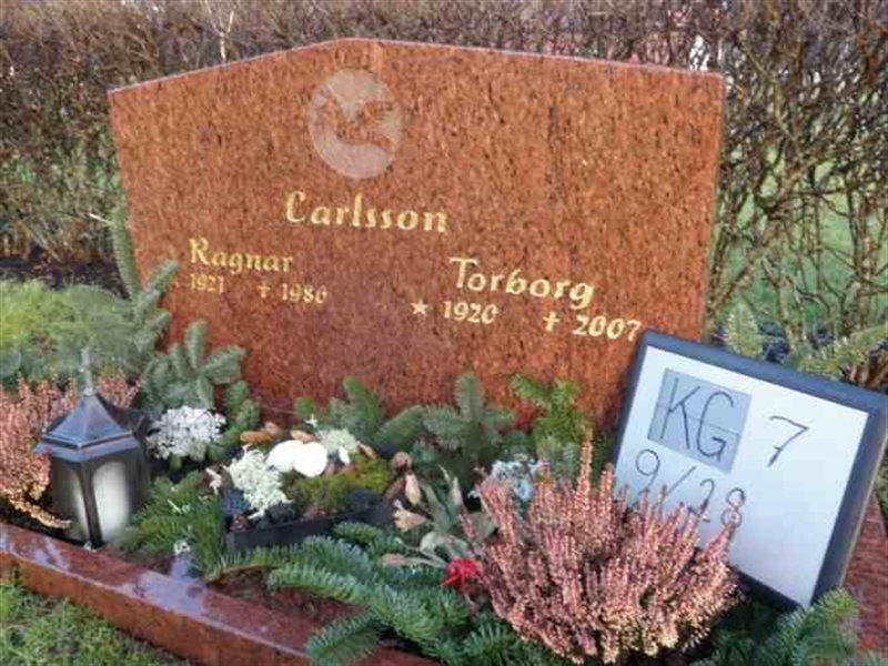 Hautatunnus: 7 09    28-2