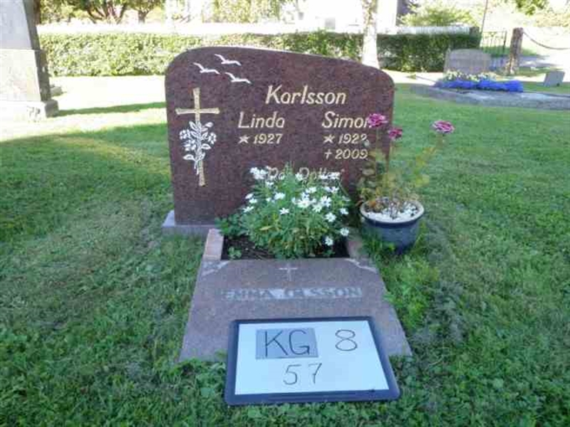 Hautatunnus: 8    57-2