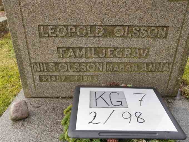 Hautatunnus: 7 02    98-2