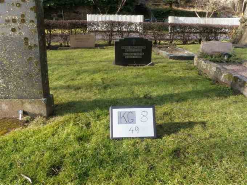 Gravnummer: 8    49-2