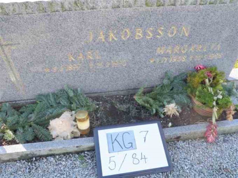 Hautatunnus: 7 05    84-2